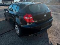 Gebraucht BMW 116 116 PS (85 kW) 2006 Schwarz Kleinwagen