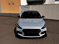 Gebraucht Hyundai i30 275 PS (202 kW) 2018 Blau Kleinwagen