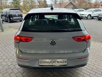 gebraucht VW Golf VIII 2.0 TDI Life DSG AHK