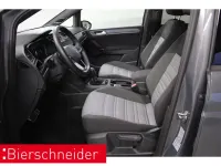 Gebraucht VW Touran Style 150 PS (110 kW) 2025 Grau Van / Kleinbus