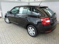 Gebraucht Skoda Rapid Ambition 90 PS (66 kW) 2014 Schwarz metallic Limousine