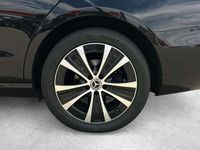 Gebraucht Mercedes E200 160 PS (117 kW) 2022 Metalliclack obsidianschwarz Kombi
