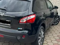 Gebraucht Nissan Qashqai 131 PS (96 kW) 2012 Schwarz SUV