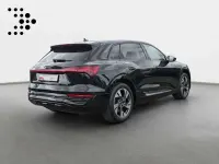 Gebraucht Audi Q8 e-tron S-Line 250 kW (340 PS) 2023 Schwarz SUV
