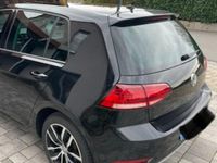 Gebraucht VW Golf VII 150 PS (110 kW) 2018 Schwarz Limousine