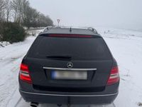Gebraucht Mercedes 220 171 PS (125 kW) 2011 Schwarz Limousine