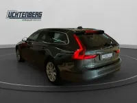 Gebraucht Volvo V90 Momentum 150 PS (110 kW) 2020 Grau Kombi
