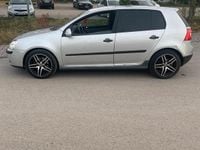 Gebraucht VW Golf V 150 PS (110 kW) 2004 Silber Kleinwagen