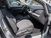 Gebraucht VW Golf VIII Move 150 PS (110 kW) 2023 Reflexsilber metallic Kombi