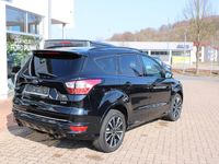 Gebraucht Ford Kuga ST-Line 150 PS (110 kW) 2019 Schwarz SUV