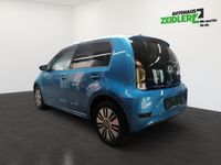 Gebraucht VW e-up! 61 kW (83 PS) 2021 Azurblau Kleinwagen