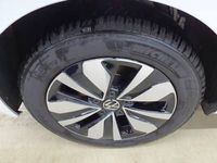 Gebraucht VW Golf VIII Move 150 PS (110 kW) 2024 Pure white (weiß) Limousine