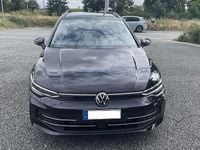 Gebraucht VW Golf VIII IQ Drive 150 PS (110 kW) 2025 Schwarz Kombi