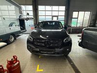 Gebraucht Mercedes X250 Progressive 190 PS (139 kW) 2018 Schwarz Abholung