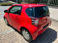 Gebraucht Toyota iQ 68 PS (50 kW) 2010 Rot Kleinwagen