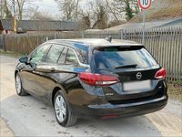Gebraucht Opel Astra 136 PS (100 kW) 2018 Schwarz Kombi