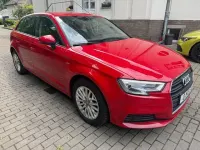 Gebraucht Audi A3 Sport 116 PS (85 kW) 2017 Rot Limousine