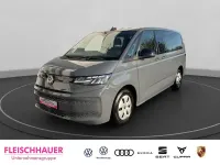 Gebraucht VW Multivan Basis 136 PS (100 kW) 2024 Grau Van / Kleinbus