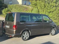 Używany VW T5 Team 179 KM (131 kW) 2011 Brązowy Van