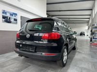 gebraucht VW Tiguan 2.0 TDI Lounge Sport & Style BMT/EU6/NAVI