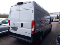 Gebraucht Opel Movano 120 PS (88 kW) 2022 Eis weiß Van