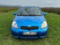Gebraucht Toyota Yaris 65 PS (47 kW) 2003 Blau Kleinwagen