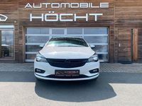 Gebraucht Opel Astra Dynamic 200 PS (147 kW) 2016 Weiss Limousine
