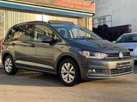 Gebraucht VW Touran 116 PS (85 kW) 2020 Indiumgrau Van / Kleinbus