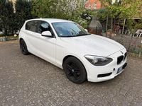 Gebraucht BMW 114 102 PS (75 kW) 2015 Weiß Kleinwagen