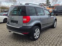 Gebraucht Skoda Yeti Elegance 140 PS (102 kW) 2013 Seda steel/platin/steel grau SUV