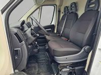 Gebraucht Peugeot Boxer 140 PS (102 kW) 2022 Weiß Van