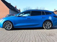 Gebraucht Ford Focus ST-Line X 155 PS (114 kW) 2024 Blau Limousine