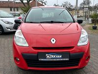 Gebraucht Renault Clio III Expression 75 PS (55 kW) 2010 Rot Kleinwagen