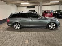 Gebraucht Mercedes C250 204 PS (150 kW) 2011 Grau Kombi