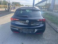 Gebraucht Opel Astra Edition 105 PS (77 kW) 2016 Limousine