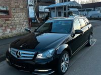 Gebraucht Mercedes C220 170 PS (125 kW) 2015 Schwarz Kombi