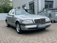 Gebraucht Mercedes C180 122 PS (89 kW) 1997 Silber Limousine
