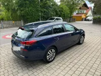 Gebraucht Hyundai i30 140 PS (102 kW) 2018 Blau Kombi
