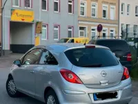 Gebraucht Opel Corsa 100 PS (73 kW) 2010 Silber Kleinwagen