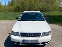 Gebraucht Audi A4 125 PS (91 kW) 1995 Weiß Limousine