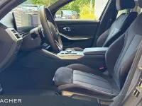 Gebraucht BMW 320 M Sport 190 PS (139 kW) 2025 Grau Limousine