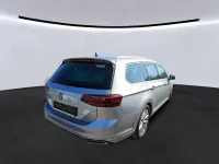 Gebraucht VW Passat Elegance 150 PS (110 kW) 2023 Silber Kombi