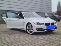 gebraucht BMW 335 335 i xDrive Sport-Aut. Sport Line