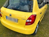 Gebraucht Skoda Fabia 60 PS (44 kW) 2013 Gelb Kleinwagen