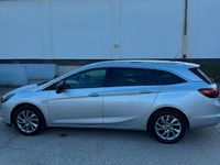 Gebraucht Opel Astra 131 PS (96 kW) 2022 Grau Limousine