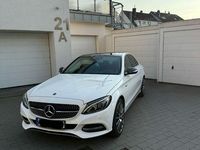 Gebraucht Mercedes C180 Exclusive 156 PS (114 kW) 2015 Weiß Limousine