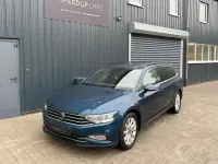 Second-hand VW Passat Business 150 CP (110 kW) 2024 Albastru Break