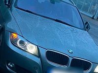 Gebraucht BMW 320 185 PS (136 kW) 2010 Grau Kombi