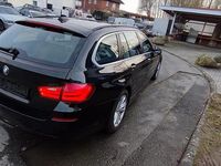Gebraucht BMW 530 258 PS (189 kW) 2011 Schwarz Limousine