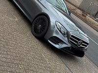 Gebraucht Mercedes E400 AMG 333 PS (244 kW) 2017 Grau Kombi